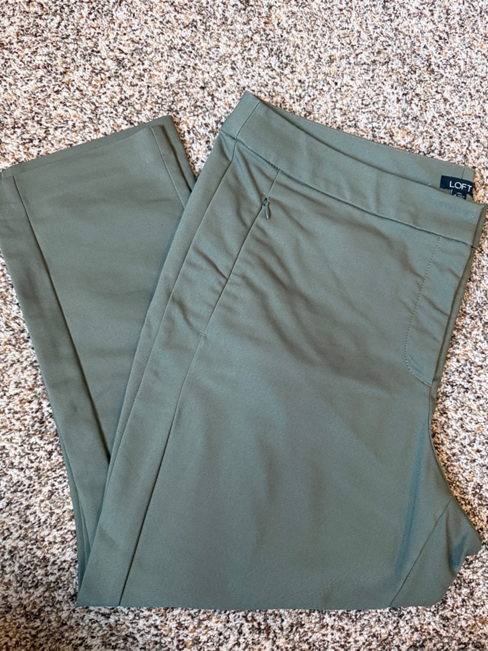 LOFT Curvy Sage Green Ankle Pants